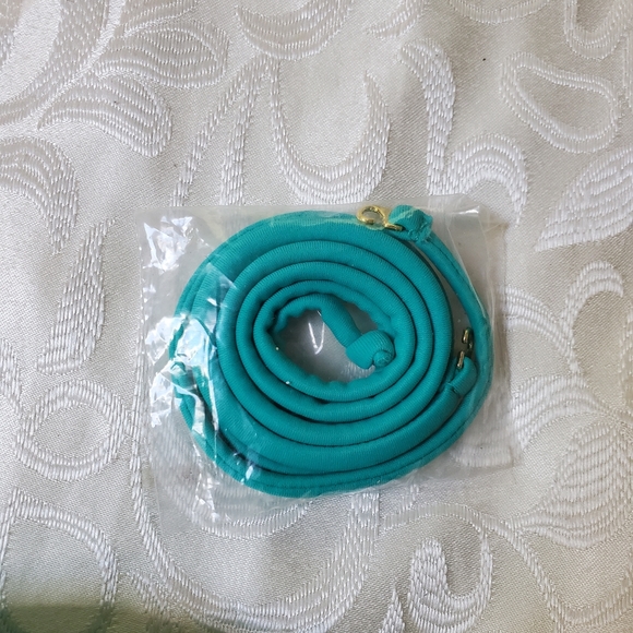 Brand NEW Victoria's Secret swim bandeau bikini top in turquoise w/ straps - Picture 8 of 10